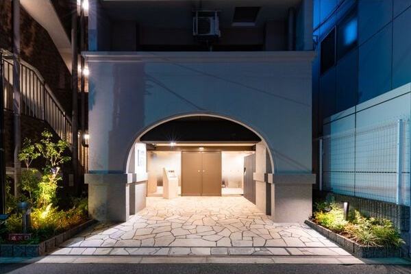 CITY　SPIRE十三東のエントランス
