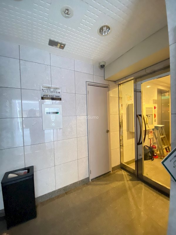 CITY SPIRE堺筋本町のエントランス|建物の内部です
