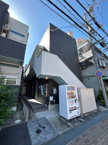 First Gate KOBE