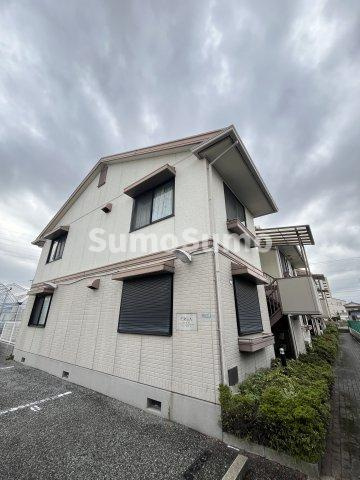 CREA猪名寺の外観