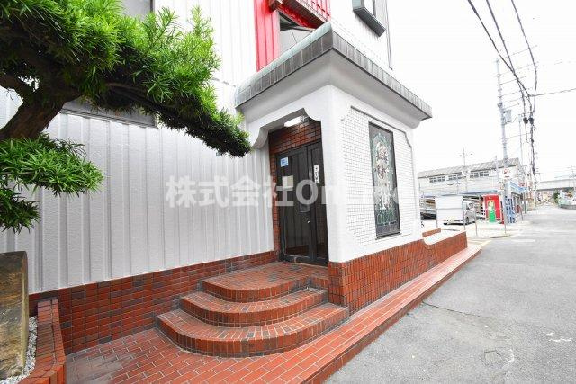 【エントランス】 | ロイヤル俊徳Ⅱ