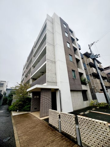Fiel神戸本山の外観
