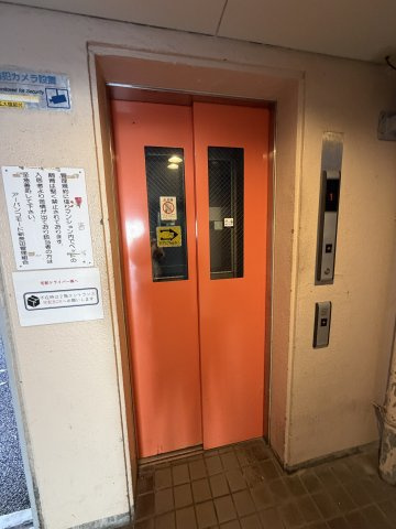 アーバンコモード新長田のロビー