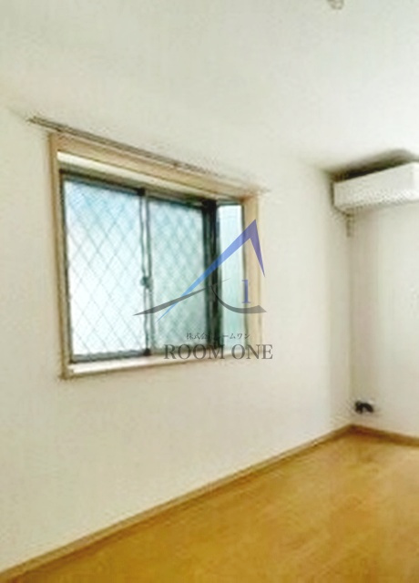 ヴァレクールの寝室|寝室です。