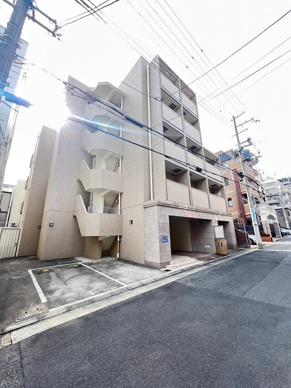 アーバネックス六甲道の外観