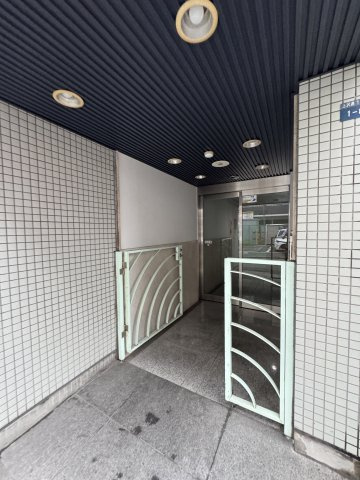ForYou湊川公園のエントランス