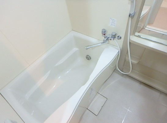 コンフォリア赤羽岩淵の浴室