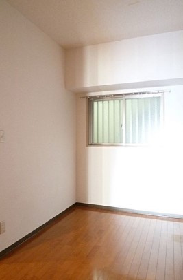 コンフォリア赤羽岩淵の寝室