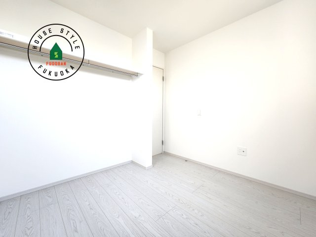 糟屋郡須恵町新原第7-1棟(1号棟）の内観：施工例|柔らかい陽光が差し込む明るいお部屋を演出する設計。彩光の取れる窓が気持ちの良いお部屋を創り上げます。