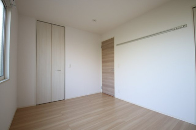 【洋室】 | 東山ヒルズⅢ