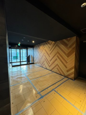 アプリーレ松屋町のロビー