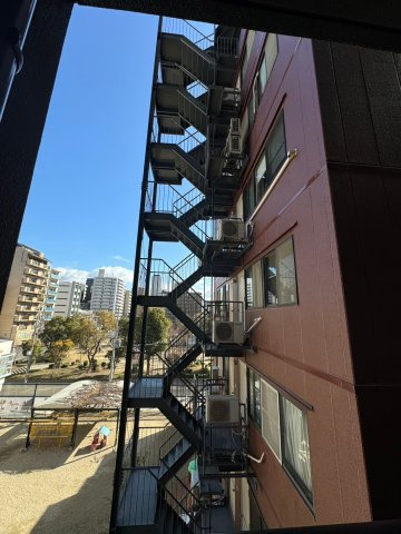 アプリーレ松屋町の外観
