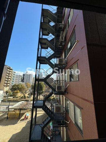 アプリーレ松屋町の外観