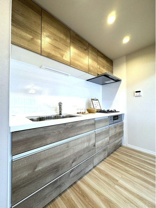 三栄わらびハイツの独立洗面台|施工例です