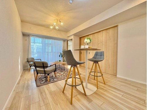 サンリット大袋の居間・リビング|施工例です