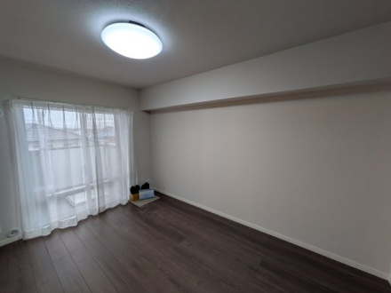 シティホームズ幸手の洋室|明るい洋室です
