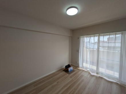 ビューネ谷塚の洋室|施工例です