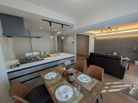 エフローレ新三郷216の独立洗面台|施工例です