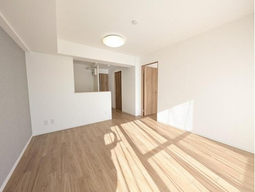 クラーク春日部壱番館の居間・リビング|使いやすいリビングです