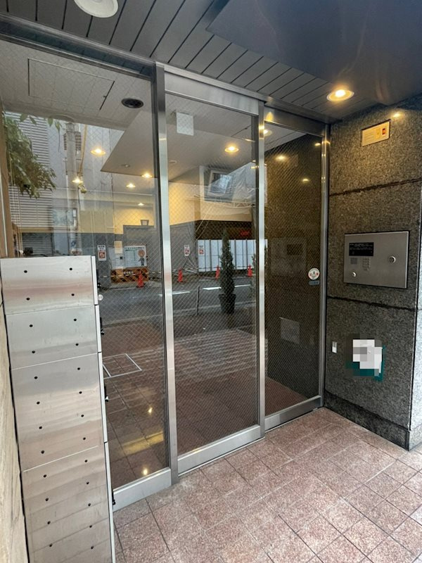 アバンティー南船場のエントランス