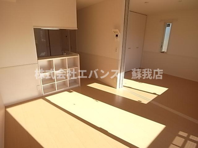 【居間・リビング】 | ブリランテA | 使いやすい居間です