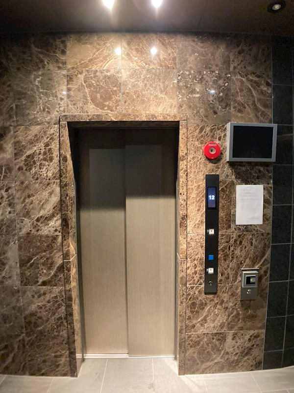 アビエール松屋町の外観
