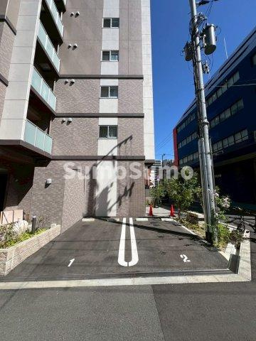 アバンティ大阪ドームシティの駐車場|駐車スペースもあります
