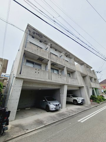 アビタグレッジオの外観