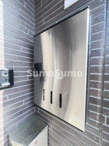 西岡本6丁目新築アパート のロビー