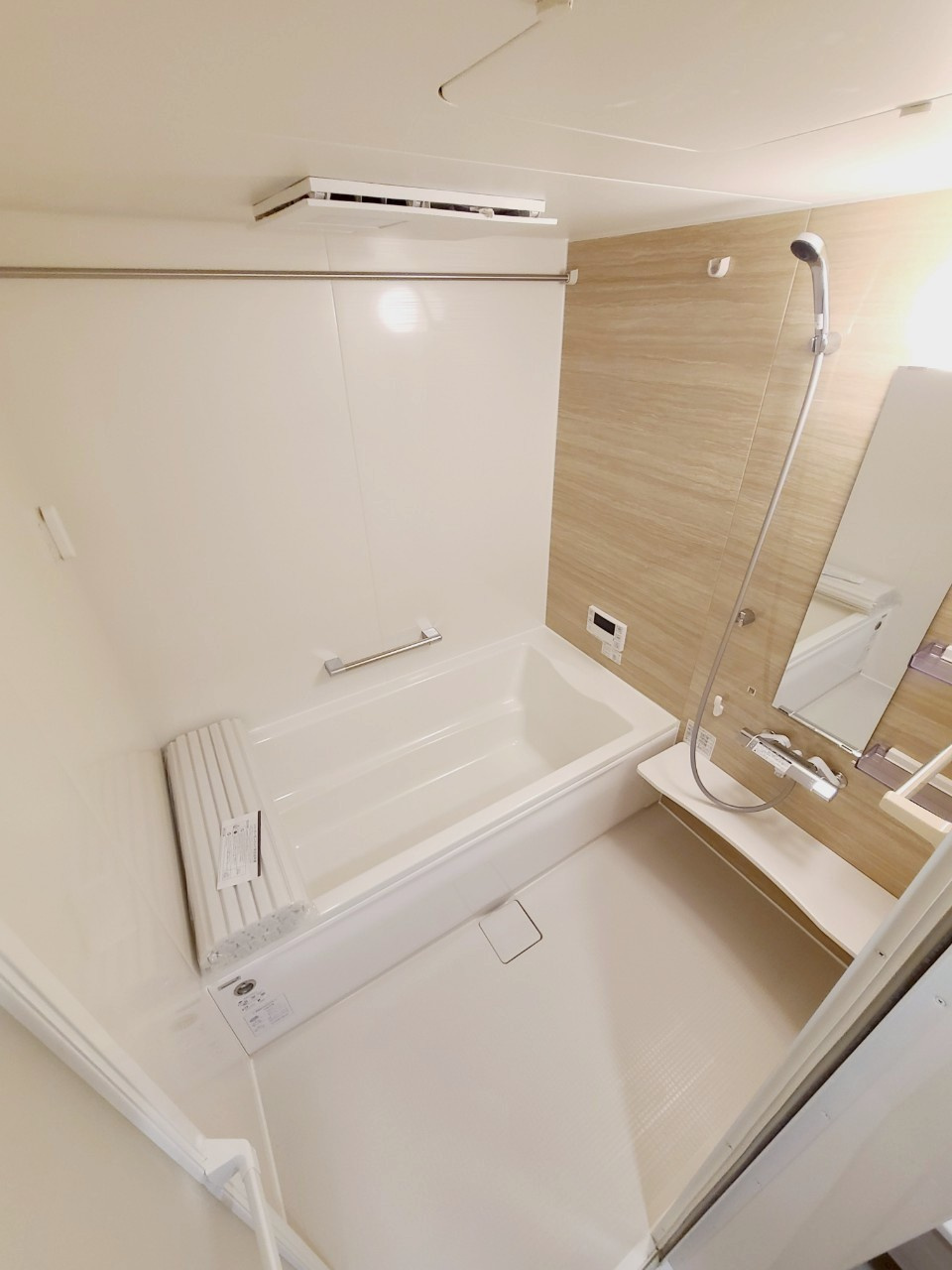 La maison青木町Ⅰの浴室