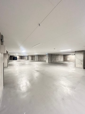 アトラス六甲の駐車場