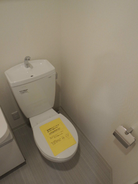 Lala place三宮東アスヴェルのトイレ