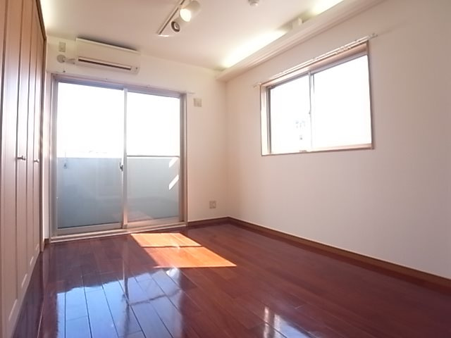 M's三宮の寝室