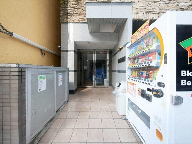 アルディア新町のエントランス