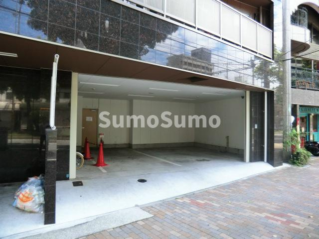 アドモリモト元町通の外観