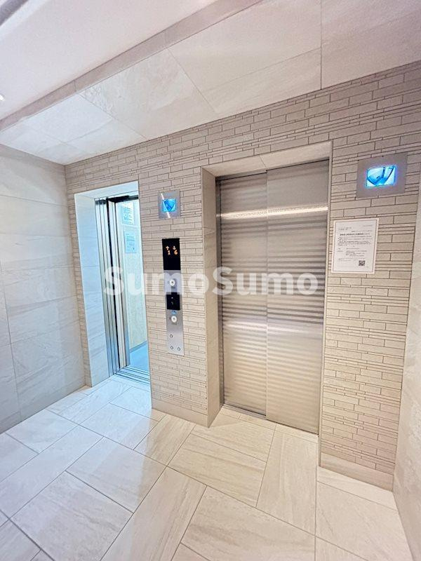 アプリーレ神戸元町のロビー