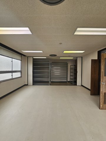 旧鳥取銀行住吉支店2階のロビー