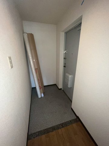 アモル甲東園の玄関