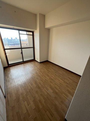 アモル甲東園の寝室