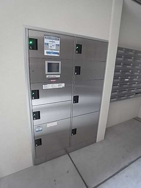 Luxe尼崎westの外観