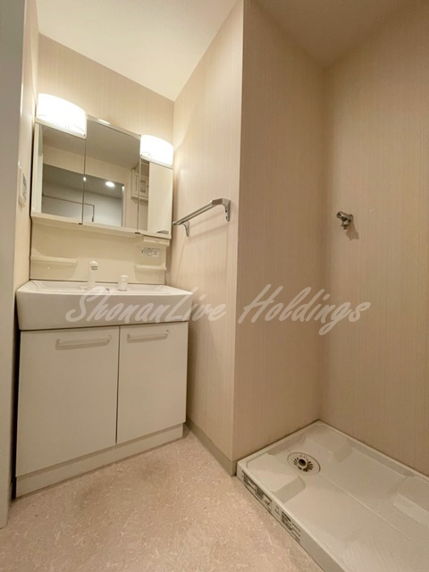 大和市渋谷８丁目の賃貸マンションの洗面所