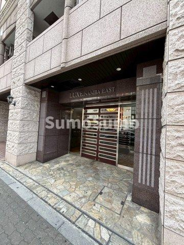 LUXE難波EASTのエントランス|ゆとりのあるエントランスです