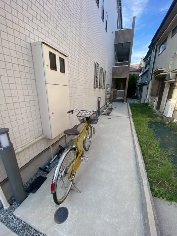 Leggero大倉山の駐車場