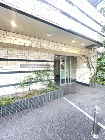 LAV神戸三宮のエントランス