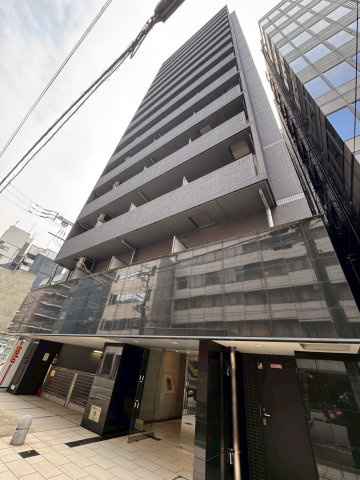 LAV心斎橋WESTの外観