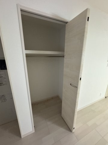 ＭＡＸＩＶ　ＣＩＴＹ神戸鷹取　ＤＵＥの収納