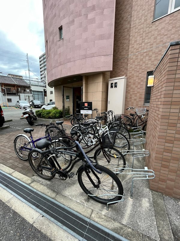 Loisir Kusunokiの駐車場