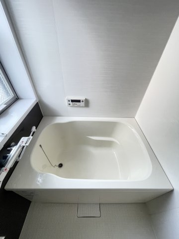 MIRAVAL三宮の浴室