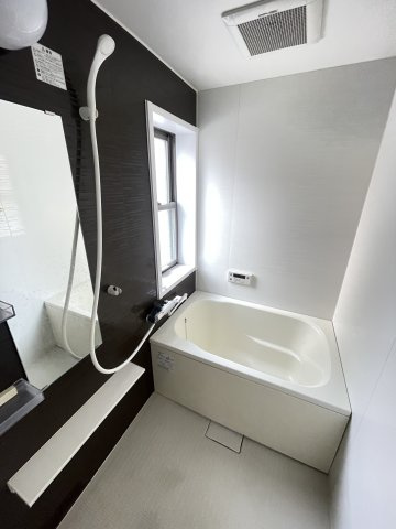 MIRAVAL三宮の浴室