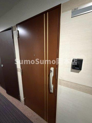 Luxe芦屋南の玄関|落ち着いた玄関です